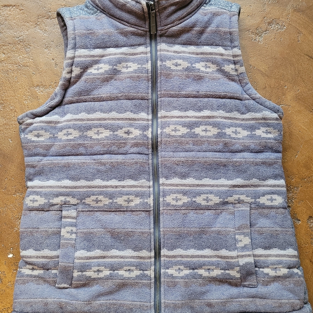 Women's Cruel Girl Size Large Aztec Print Zippered Vest
